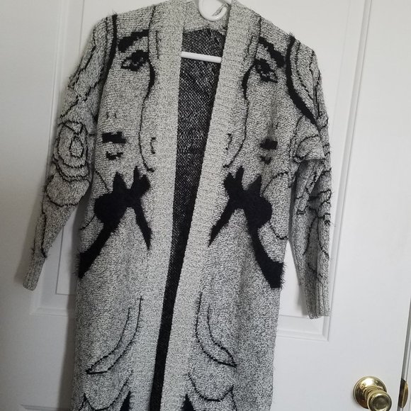 Unique, completely unusual cardigan. (NWOT) - Picture 1 of 12